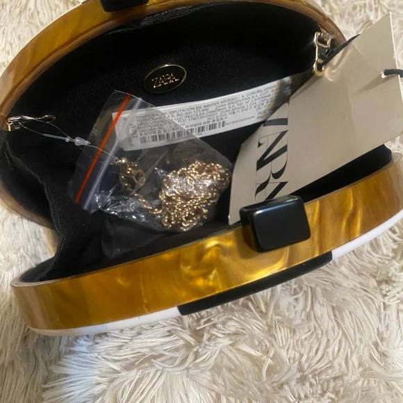 Zara Black and Gold Box Geometric Clutch - Picture 6 of 7